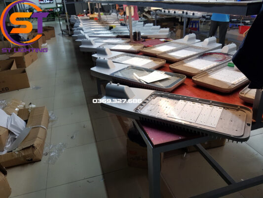 Xưởng đèn đường BRP 391